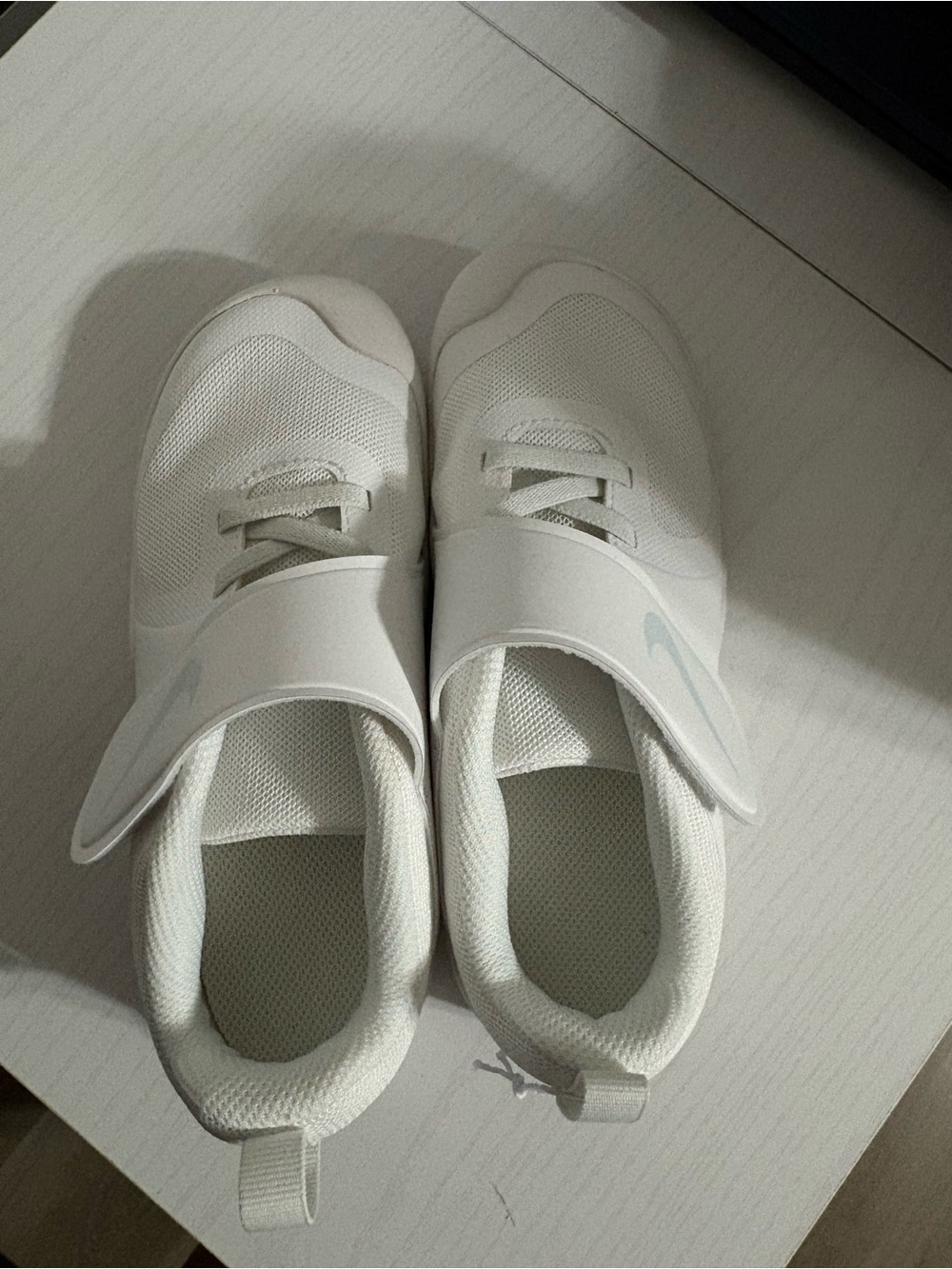Kids Nike White Athletic Strap Sneakers
